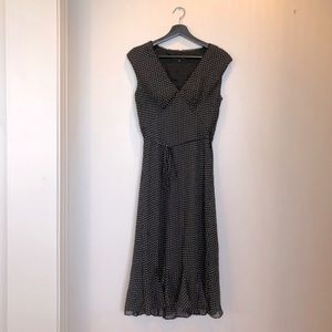 Flirty retro polkadot midi dress